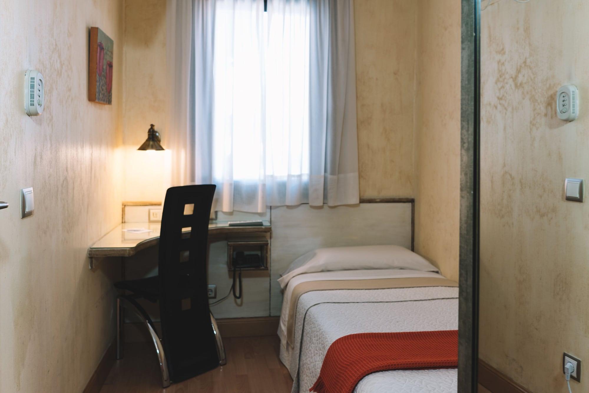 פמפלונה Hotel Castillo De Javier מראה חיצוני תמונה