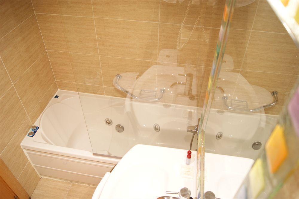 פמפלונה Hotel Castillo De Javier מראה חיצוני תמונה
